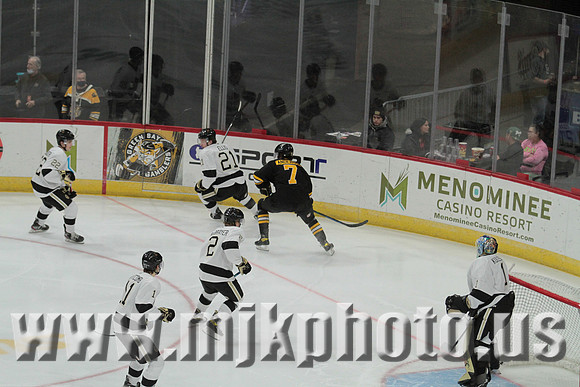 7D1_2798
