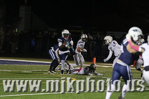 7D2_2211